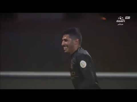 لقطة إلغاء هدف النصر في مباراة أحد بعد الرجوع الى تقنية الـ VAR