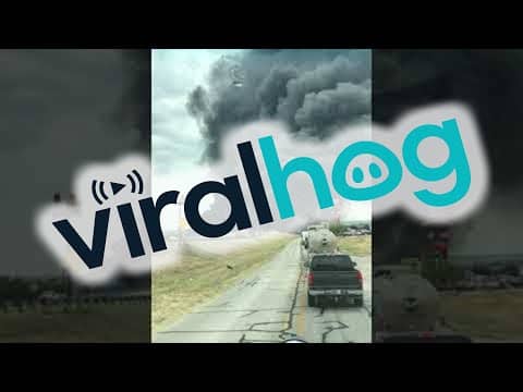 شاهد .. انفجار ضخم لشاحنة وقود