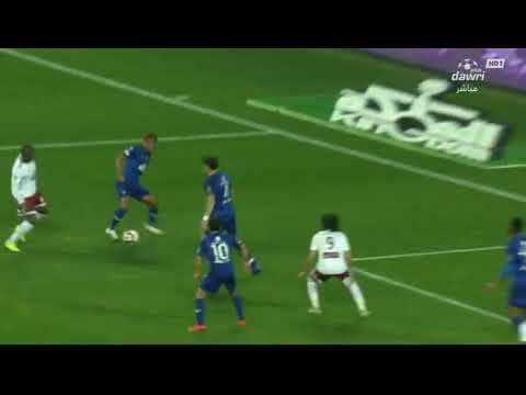 لقطة مطالبة لاعبي الفيصلي بركلة جزاء في الوقت القاتل ضد الهلال