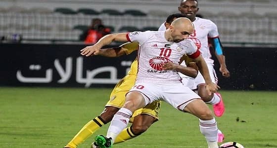 الشارقة يتمسك بـ"أدريان" وينفي رحيله للأهلي