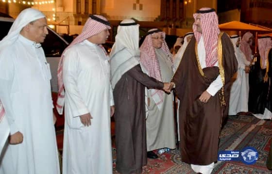  سمو أمير المدينة المنورة يعزي أسرة كبير مؤذني المسجد النبوي  