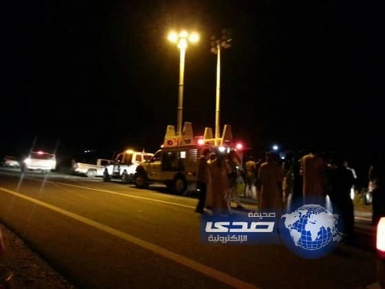 الدفاع المدني بمحافظة قلوة يكثف البحث عن مختل عقلياً بجبال وادي سبه (صور)‎