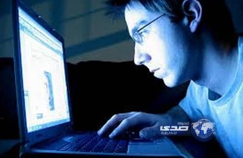 السجن عامين لامرأة بريطانية مارست الجنس مع طفل 50 مرة 