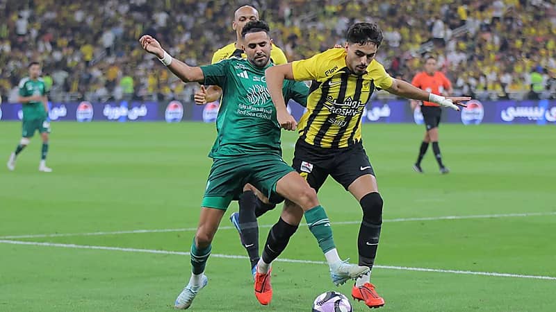 الاتحاد يهزم الأهلي بهدف نظيف .. فيديو وصور