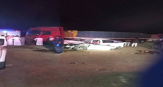 وفاة وإصابة 6 أشخاص في حادث تصادم بالباحة