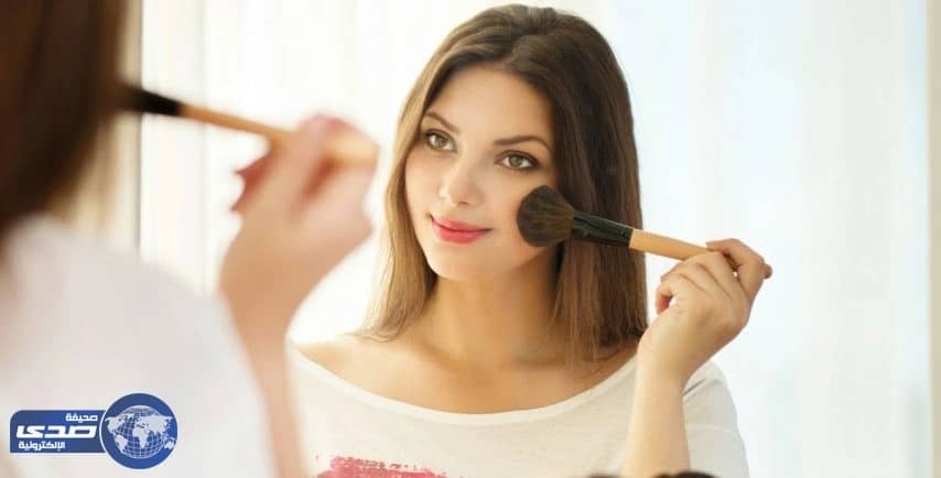 دراسة.. مستحضرات المكياج مفيدة لبشرتكِ