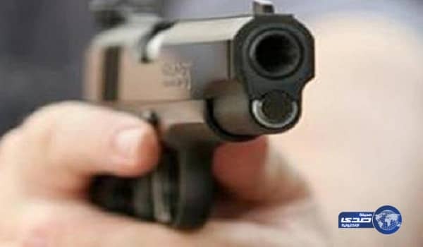 مواطن يصيب نفسه بطلق ناري أثناء تنظيف سلاحه الشخصي