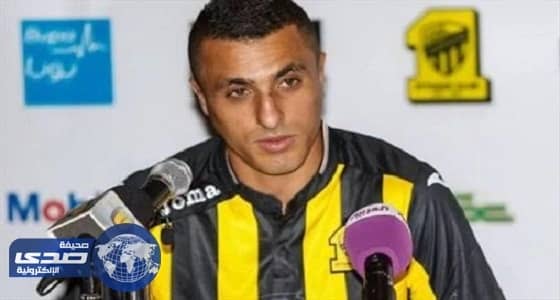مهاجم الاتحاد يحتفل بعيد ميلاده الـ28