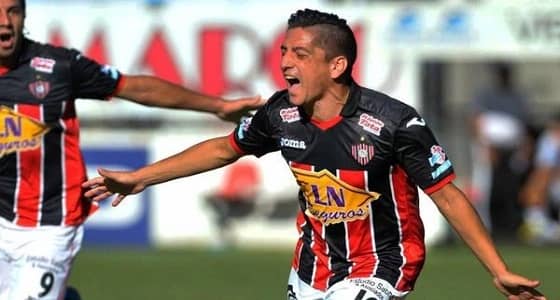 استشاري يوضح مدى إمكانية إقرار جرعة رابعة من لقاح كورونا "فيديو"