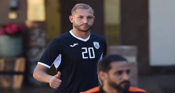 الشباب يعلن انضمام " ابن مصطفى " للمنتخب التونسي