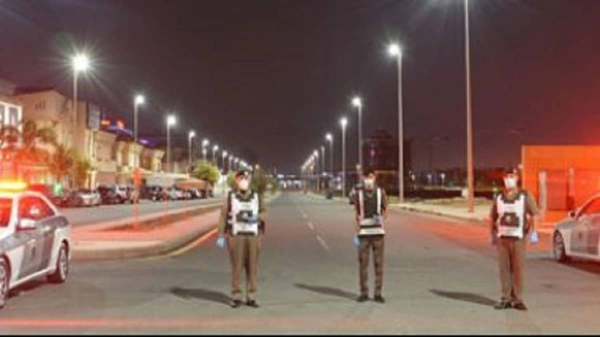 السجن 5 سنوات وغرامة 3 ملايين ريال لمصوري الجهات الأمنية