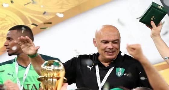 كريستيان جروس يقترب من تدريب الأهلي