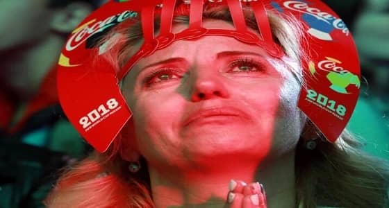 بالصور.. حزن الجماهير الروسية عقب الخروج من المونديال