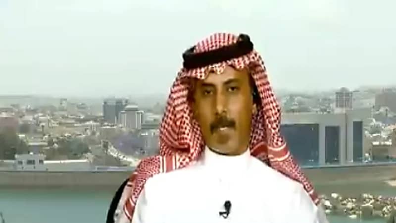 بالفيديو.. سائق سطحة: عمل " السطحة " يتجاوز داخلها 10 آلاف ريال شهريًا