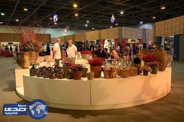 معرض بساط الريح (18) متجدد ويخدم مرضى المؤسسة وأهاليهم