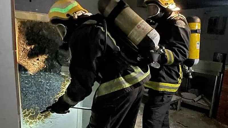 إصابة 3 أشخاص في اشتعال لحظي بالرياض