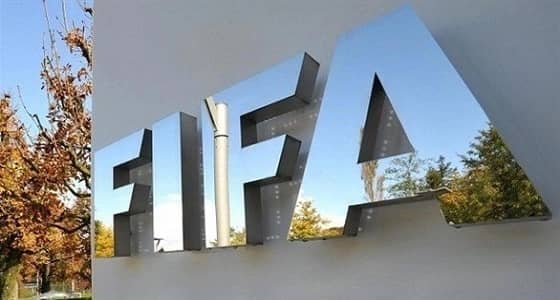 " فيفا " تحد من صفقات الإنتقال وتفرض قيود جديدة في 2020-2021