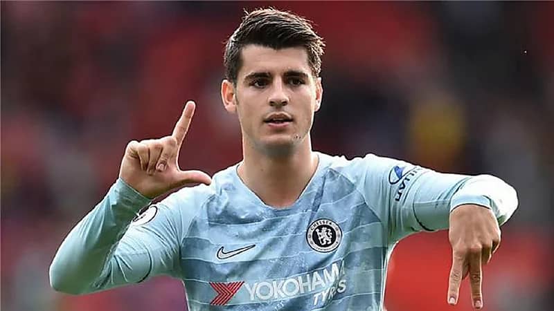 الشباب يرغب في ضم ألفارو موراتا