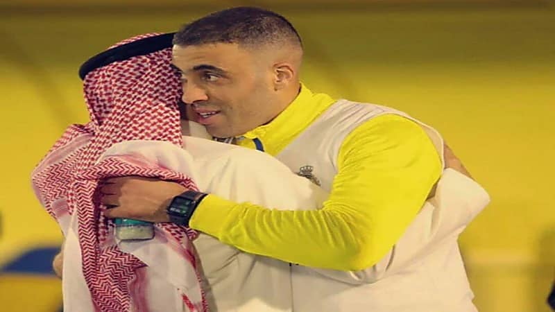 "حمدالله" يطلب من صفوان السويكت التدخل لحل أزمته مع النصر