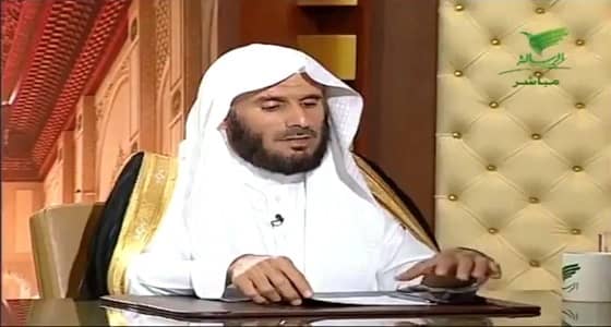 بالفيديو.. " الشبيلي " يوضح حكم وضع واقي الشمس للمحرم