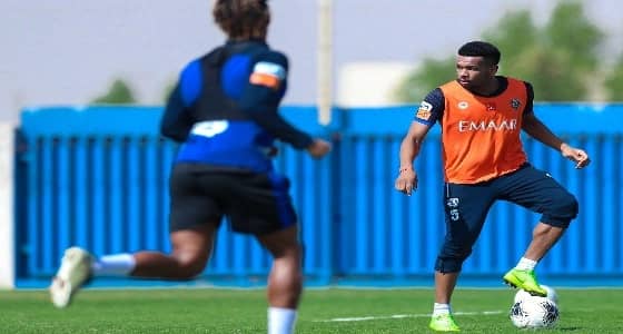 بالصور.. الهلال يواصل تدريباته الصباحية استعدادا لاستئناف المنافسات