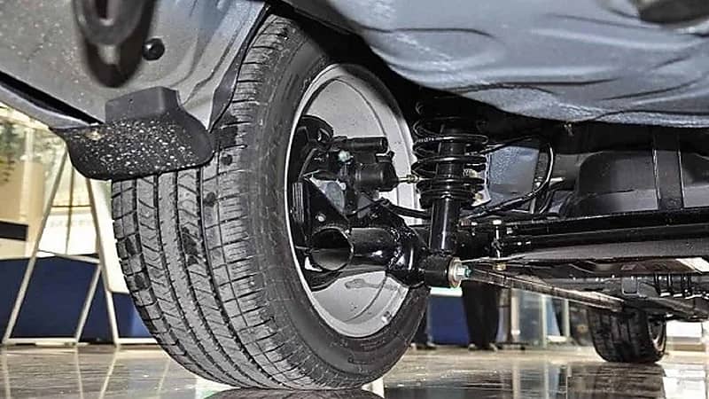 نصائح للحفاظ على "عفشة" السيارة