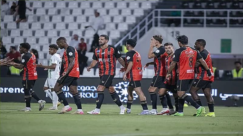 الرياض يفوز على النجمة بثنائية