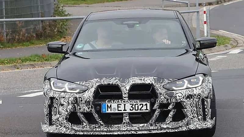 بالصور.. بي إم دبليو تزيح الستار عن طرازها M3 CS موديل 2024