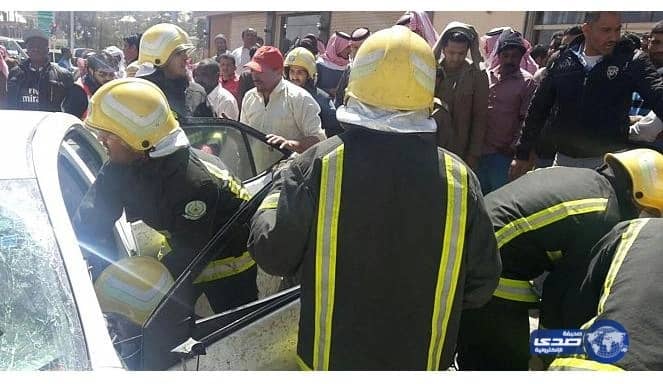 بالصور.. " عناية " تمنح لقب سفير الجمعية للبطل سلطان الدوسري " منقذ المحطة "