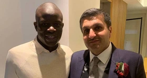 بالفيديو.. كانتي يفاجئ حفل زفاف بالحضور ويُشعل لندن