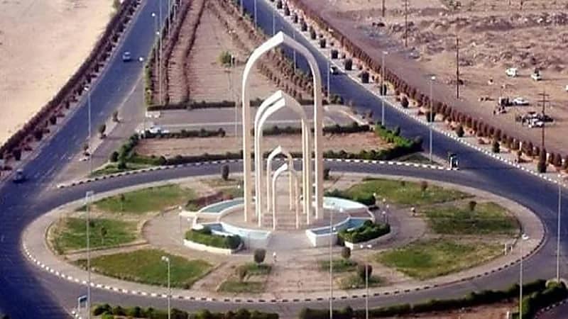 مواطن يعفو عن قاتل ابنه في ساحة القصاص بتبوك