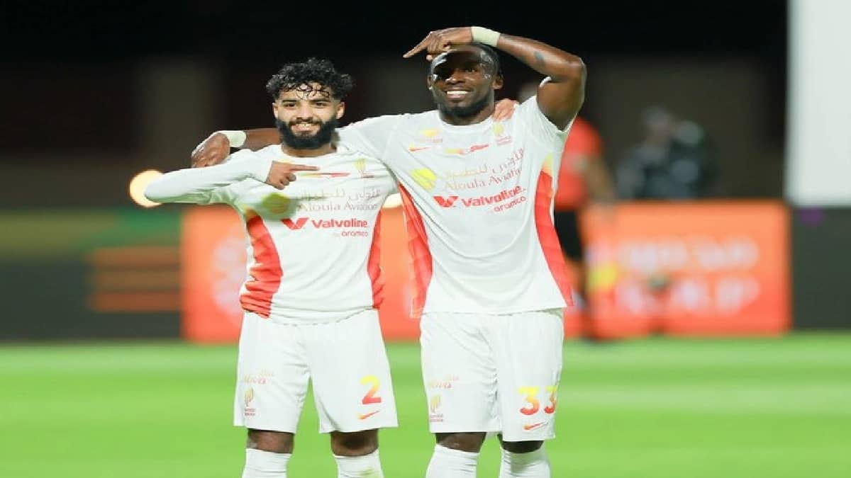 القادسية يواصل رحلة انتصاراته ويهزم نيوم