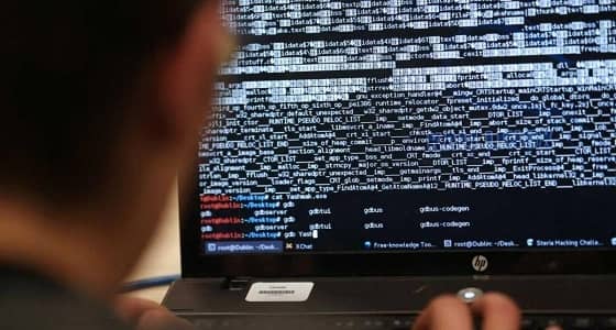 " هاكرز " يهدد بكشف حجم ثروات أغنياء العالم