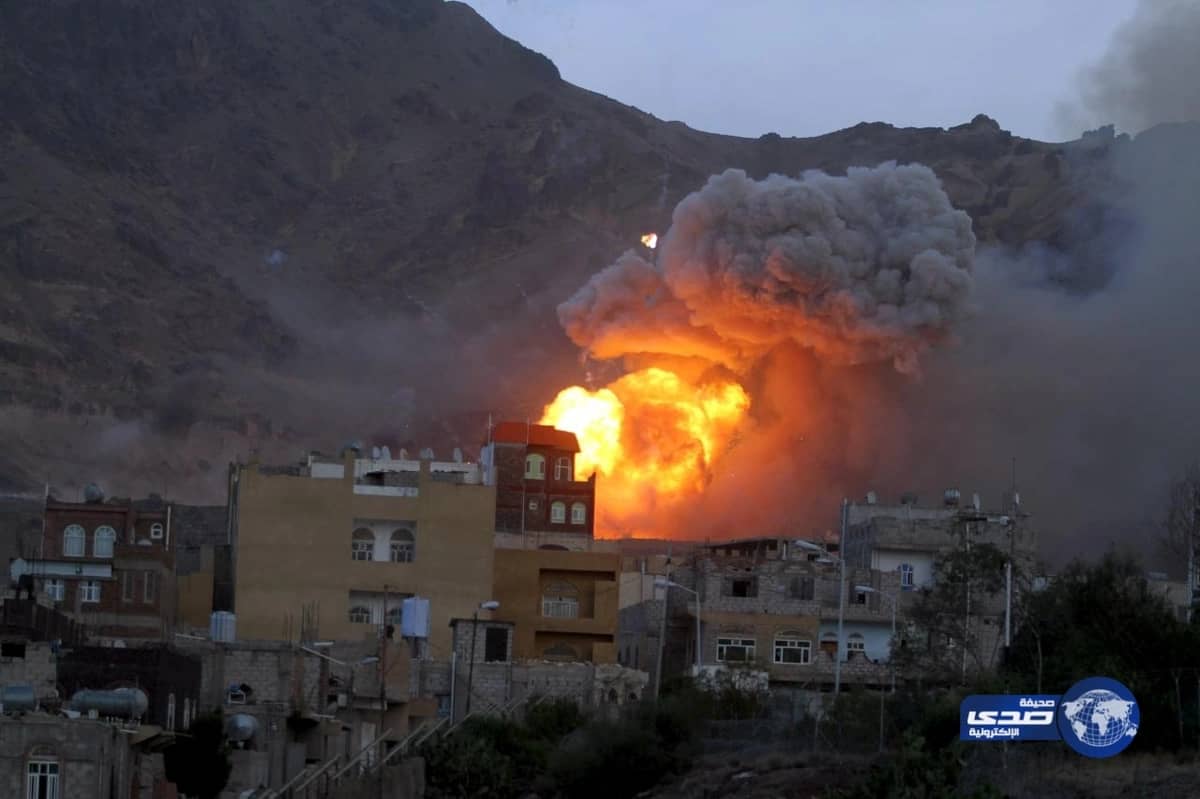 شاهد.. ثوار سوريا يسقطون مقاتلة حربية لنظام الأسد