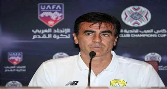 لتصحيح المسار.. الوصل يقيل مدربه قبل مواجهة الأهلي المصري في كأس زايد