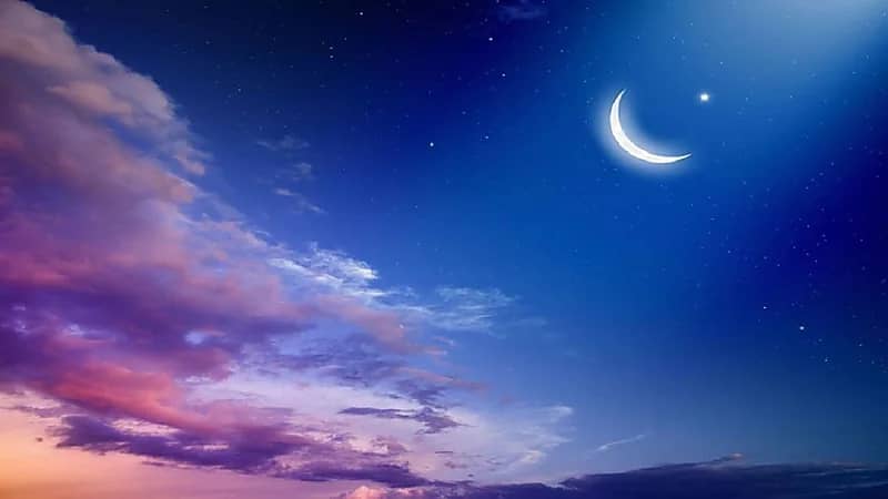 بالفيديو .. " الزعاق " يكشف كيف سيكون الهلال في أول أيام عيد الفطر