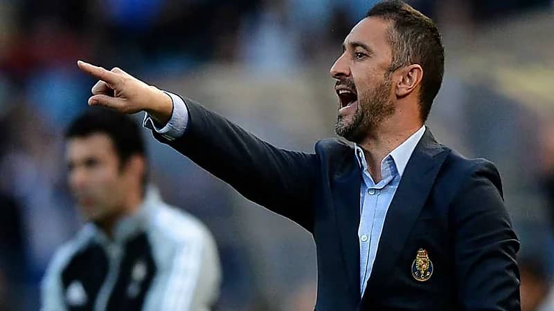 بالفيديو.. مدرب الأهلي السابق يتعرض لسؤال محرج