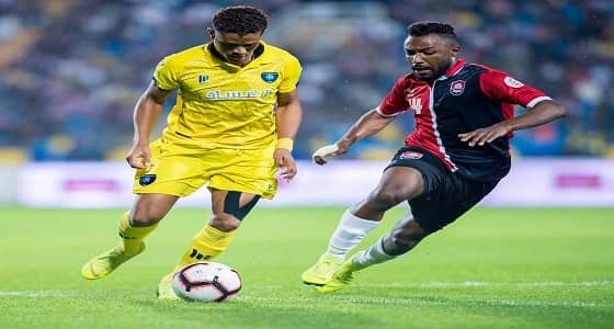 التعاون يستنكر الأخطاء التحكيمية في مباريات الفريق.. ويطالب بالتحقيق