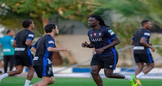 مواجهة الثأر بين الاتحاد والهلال.. والأهلي والفتح في مهمة صعبة 