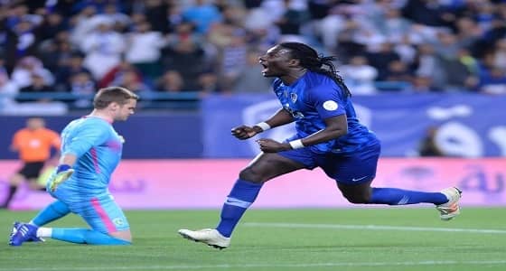 بافتيمبي جوميز يسجل الهدف المئوي الرابع في الدوري ويعتلي قائمة الهدافين