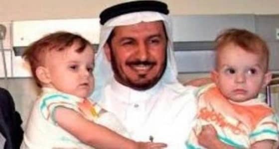 تكفل بها الملك.. التوأم السيامي البولندي يلتقيان الربيعة بعد 15 عامًا من عملية الفصل (صورة)