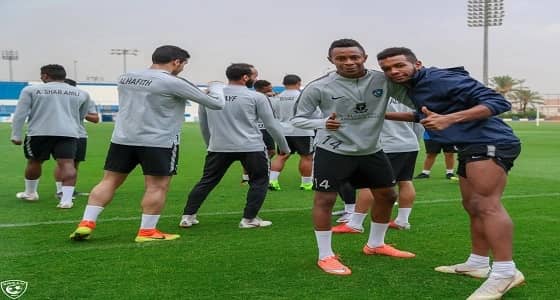 بالصور.. الهلال ينهي استعداداته للقاء النفط العراقي