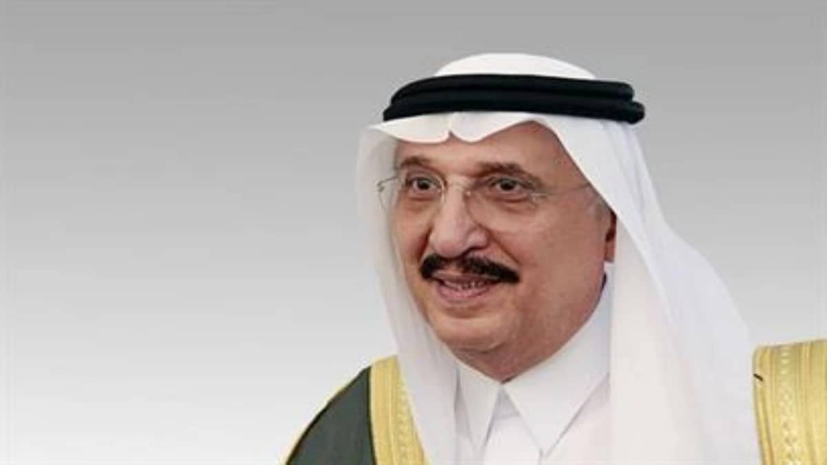 الأمير محمد بن ناصر يوجه رسالة مؤثرة إلى منسوبي «صحة جازان»