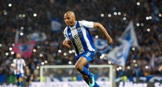 لاعب جزائري على ردار  إنتر ميلان الصيف المقبل