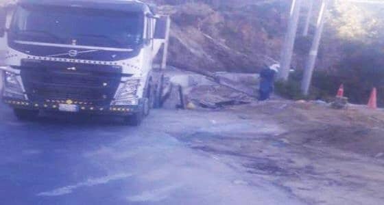 محافظ الداير يحل مشكلة مواطن غرق منزله منذ 5 سنوات