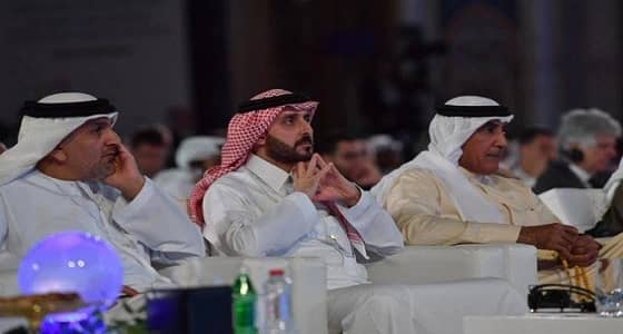 " الفواز " يكشف عن سبب زيادة عدد اللاعبين الأجانب