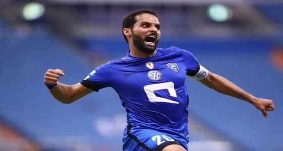 لاعب الهلال يقترب من الدوري الإماراتي