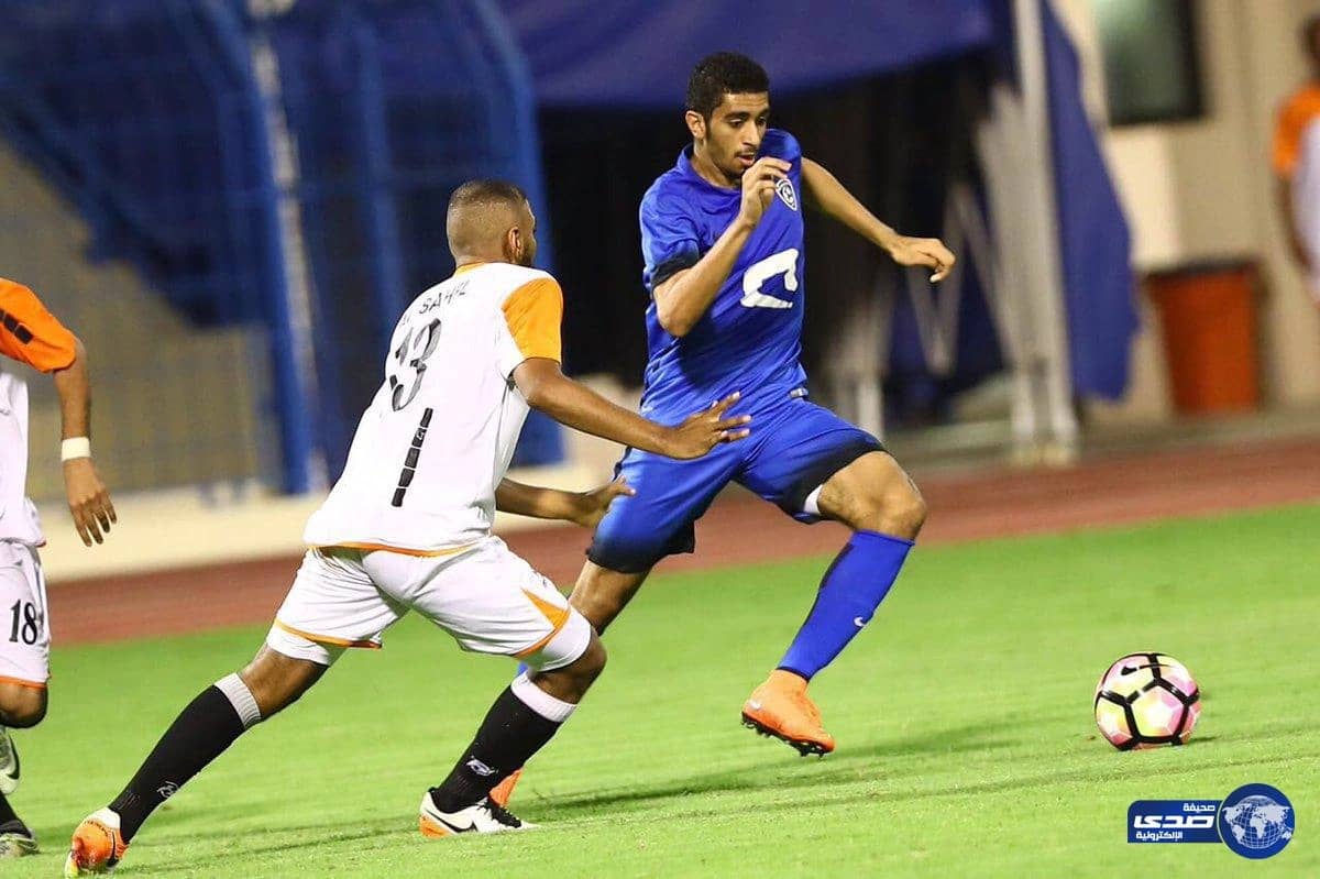 المنيع ينفي اصابته بقطع في الرباط الصليبي