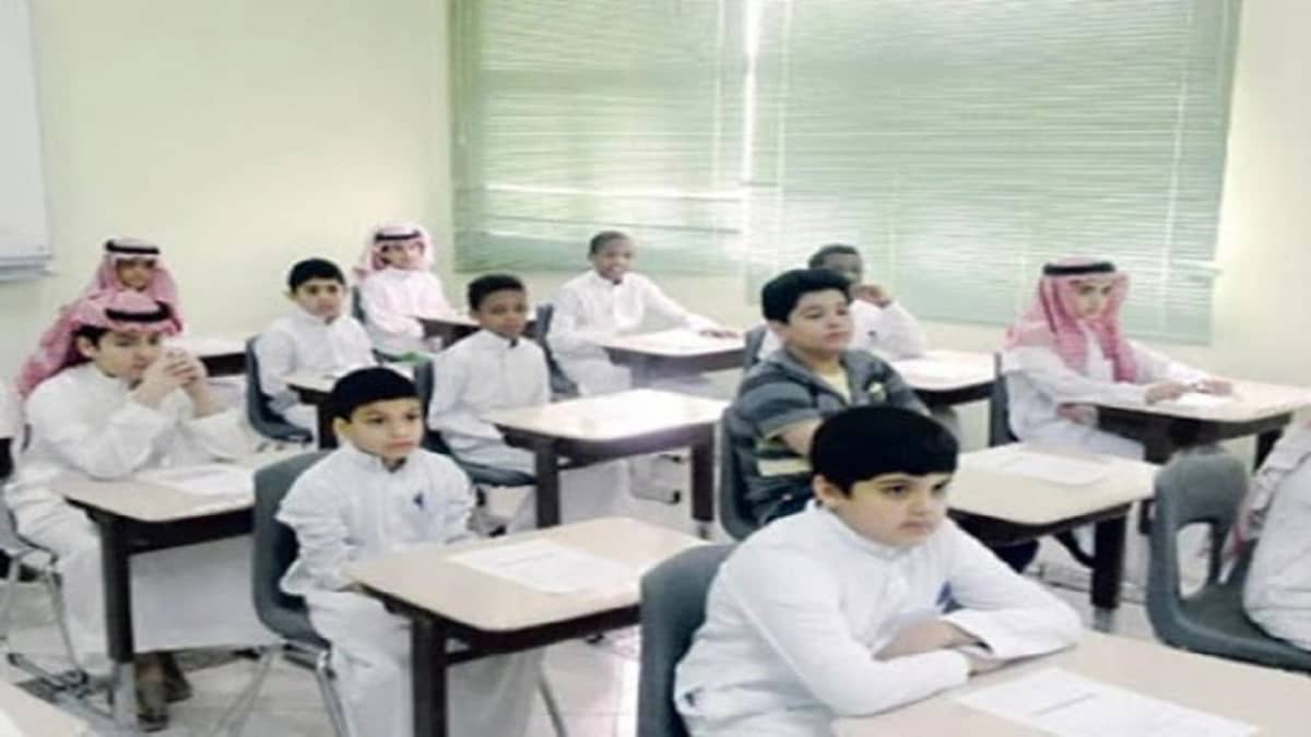 تعليم المنطقة الشرقية يضع آلية لحضور الطلاب الذين يواجهون مشاكل في التعليم عن بعد (فيديو)