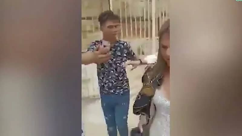 شاهد.. تحرش جماعي بسائحات في منطقة الأهرامات والسلطات تحقق